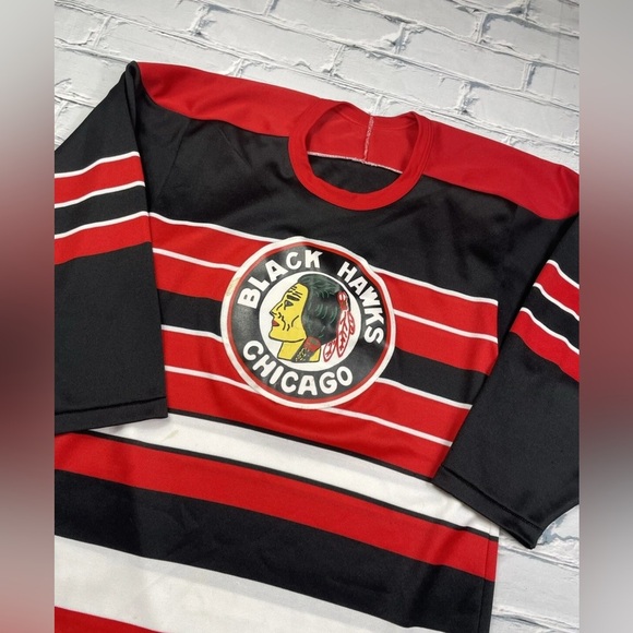 Vintage 90’s NHL Chicago Blackhawks CCM Hockey Jersey Men’s Sz S/M Rare - Picture 9 of 9